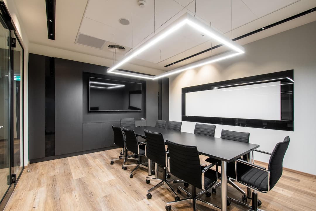 OmniOffice - The Warsaw HUB