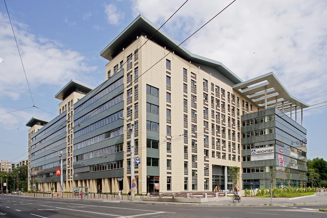 House of Business Capital Square