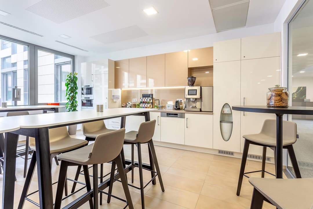 House of Business Capital Square