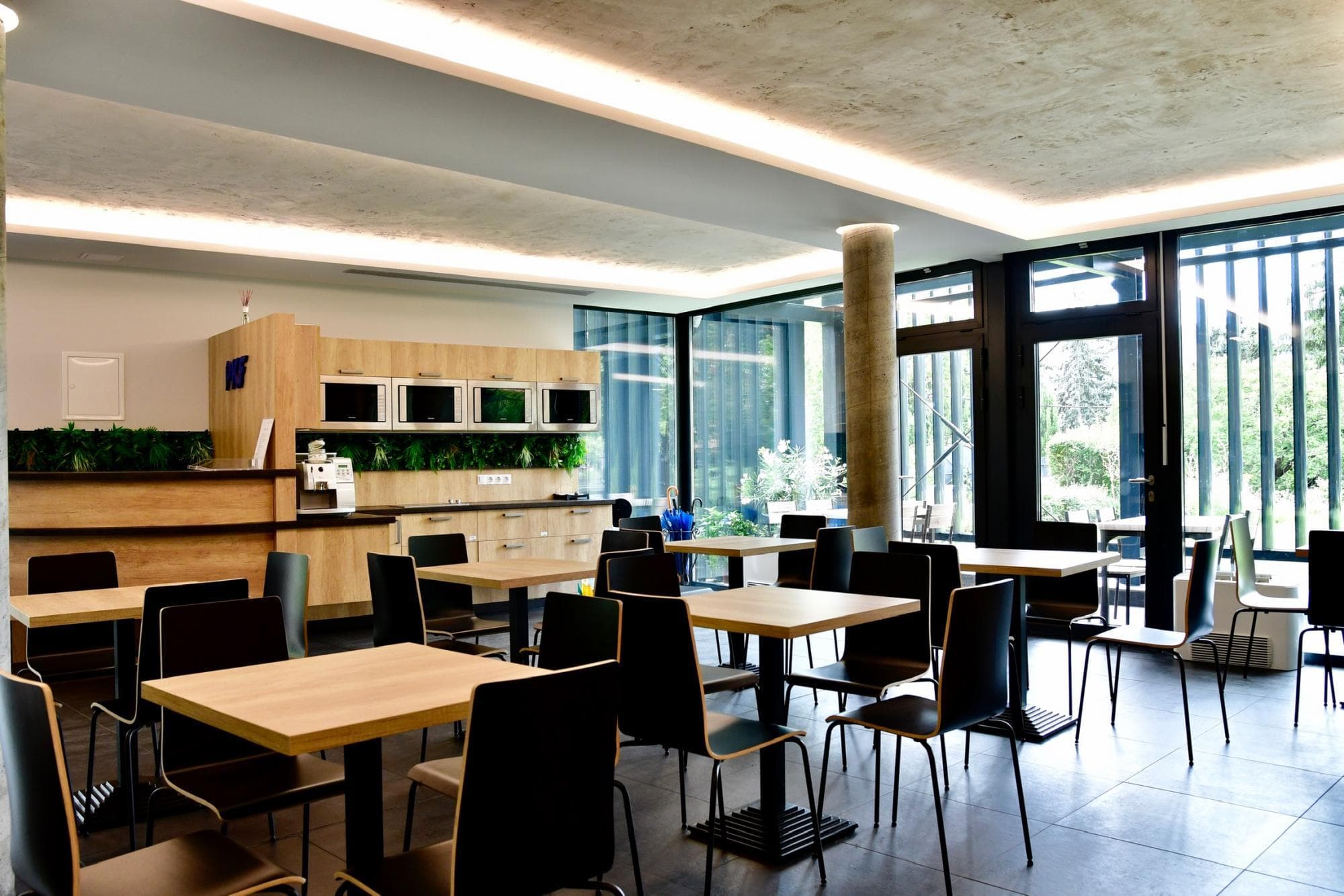 Csevi Flexi Offices