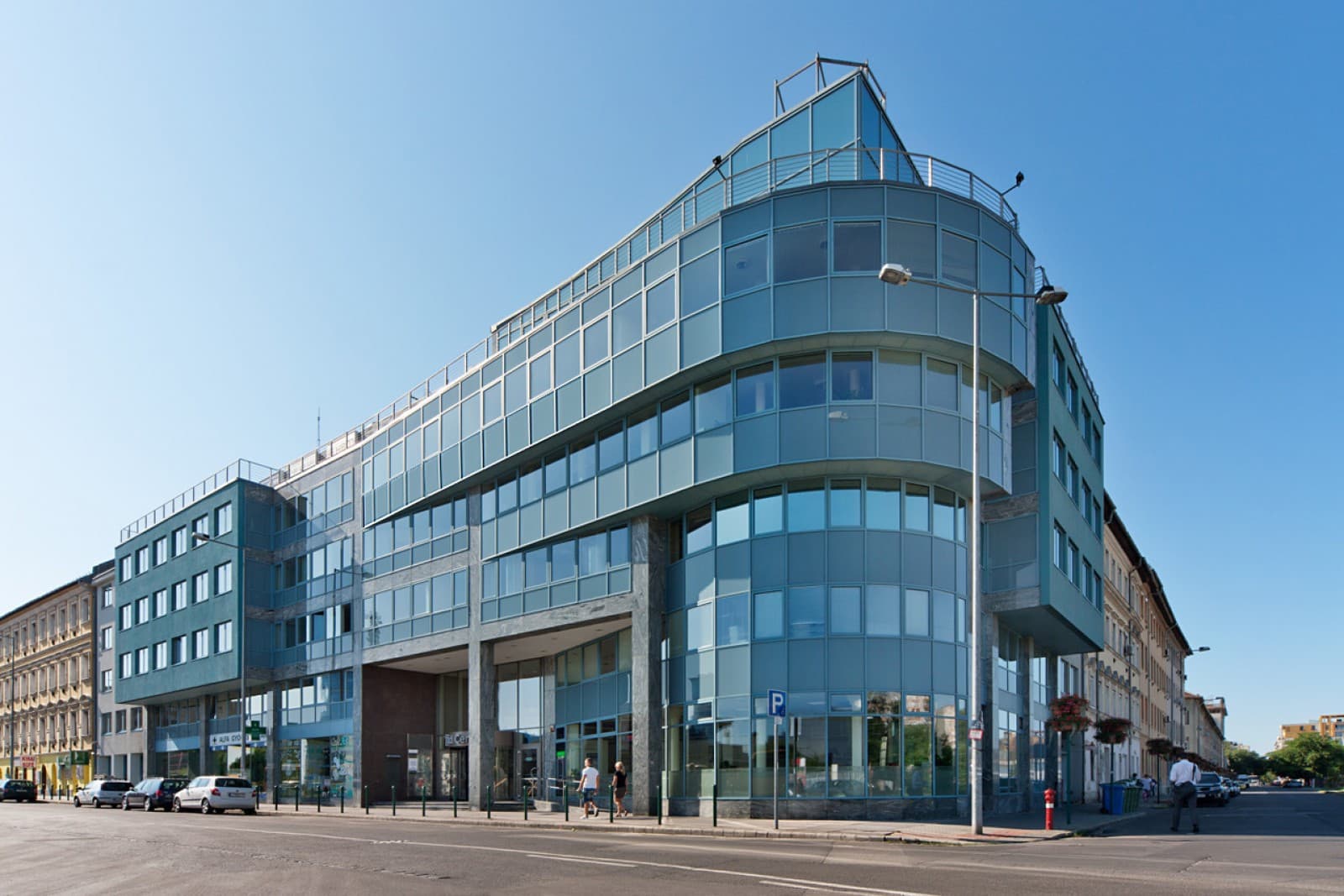 Árpád Center