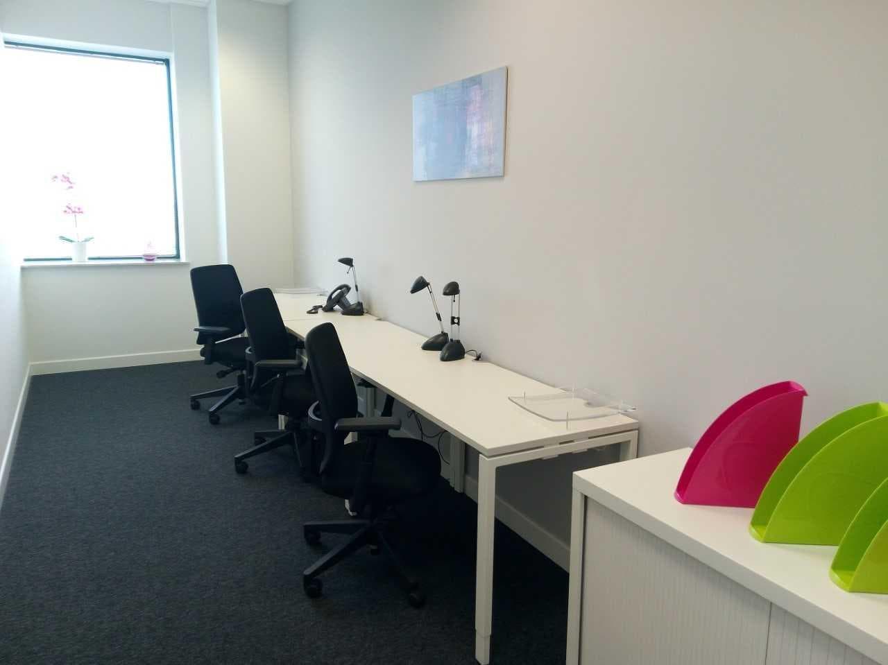 Office 2 pers.