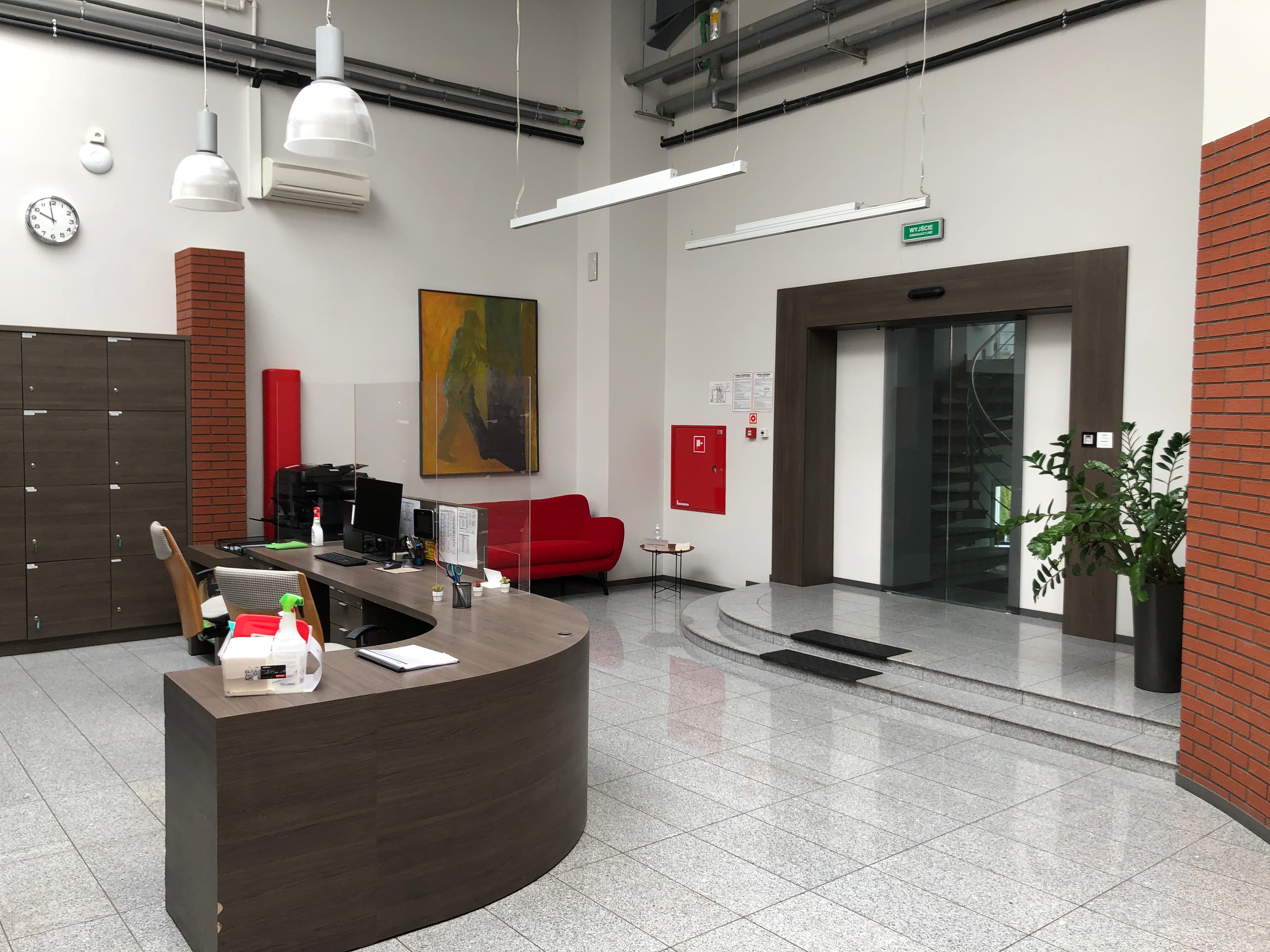 Office 395 m²