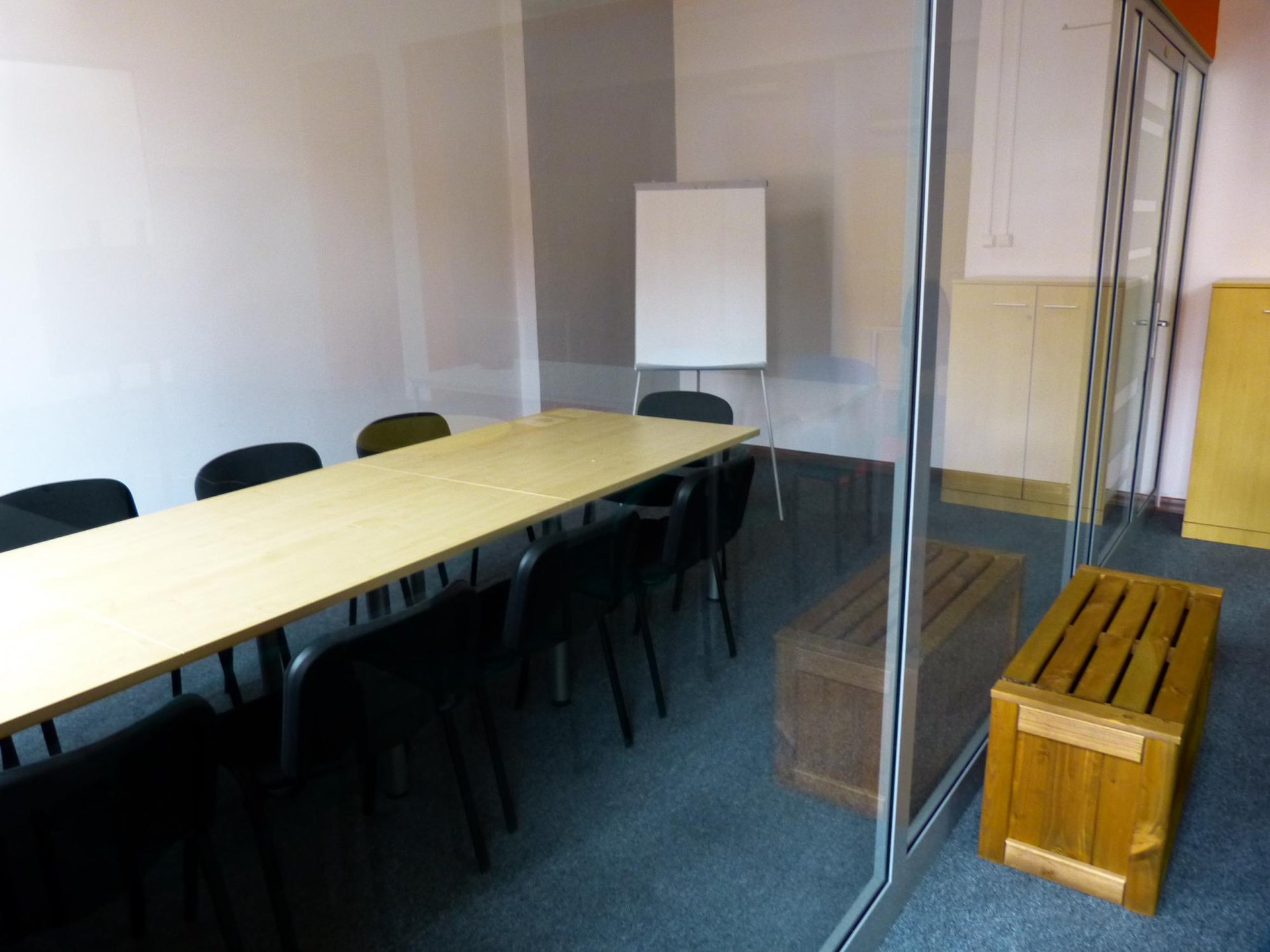 Meeting room for 10 pers. in ColabSPACE Coworking 