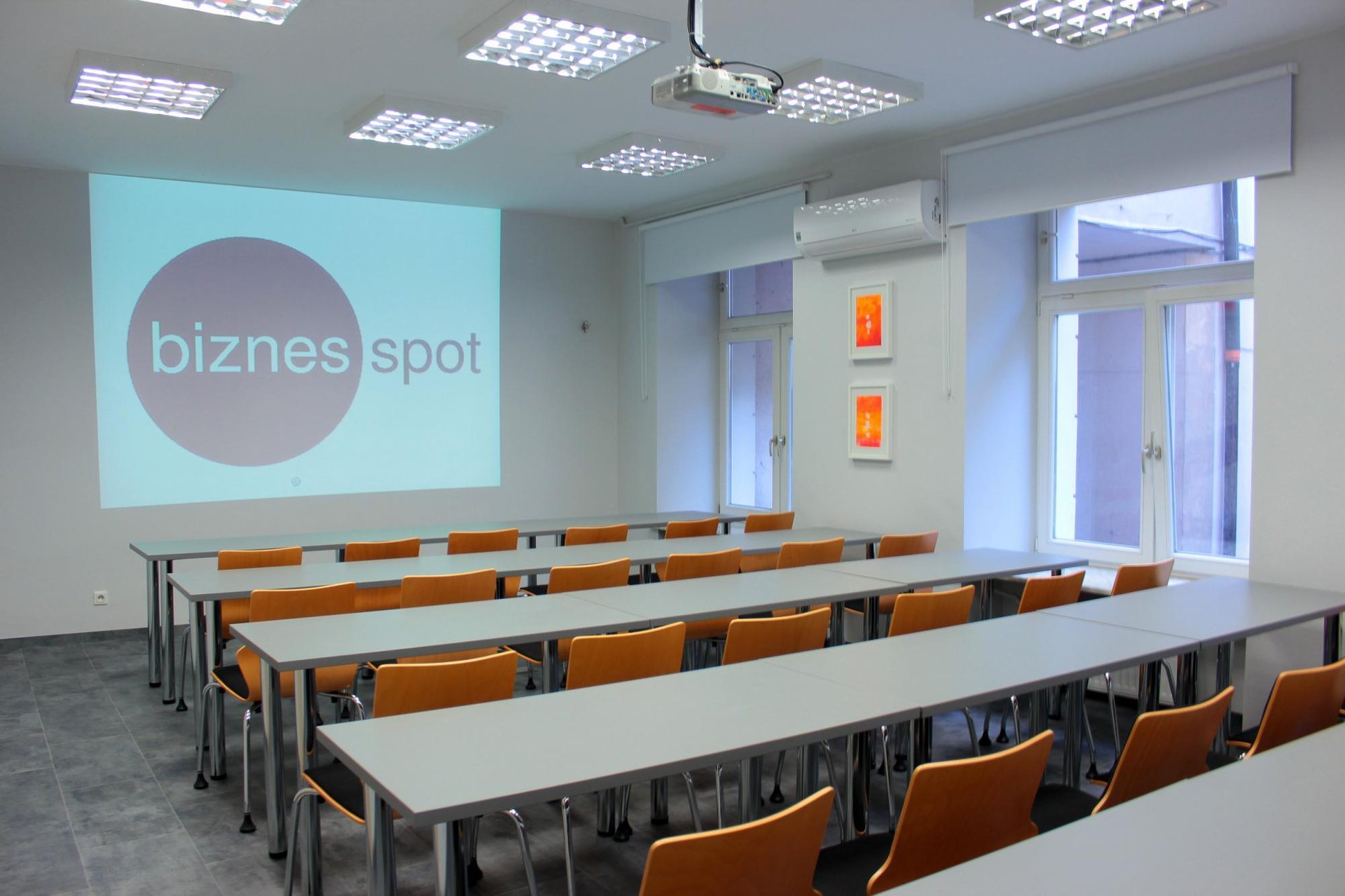 Meeting room for 44 pers. in Biznes Spot Nowogrodzka