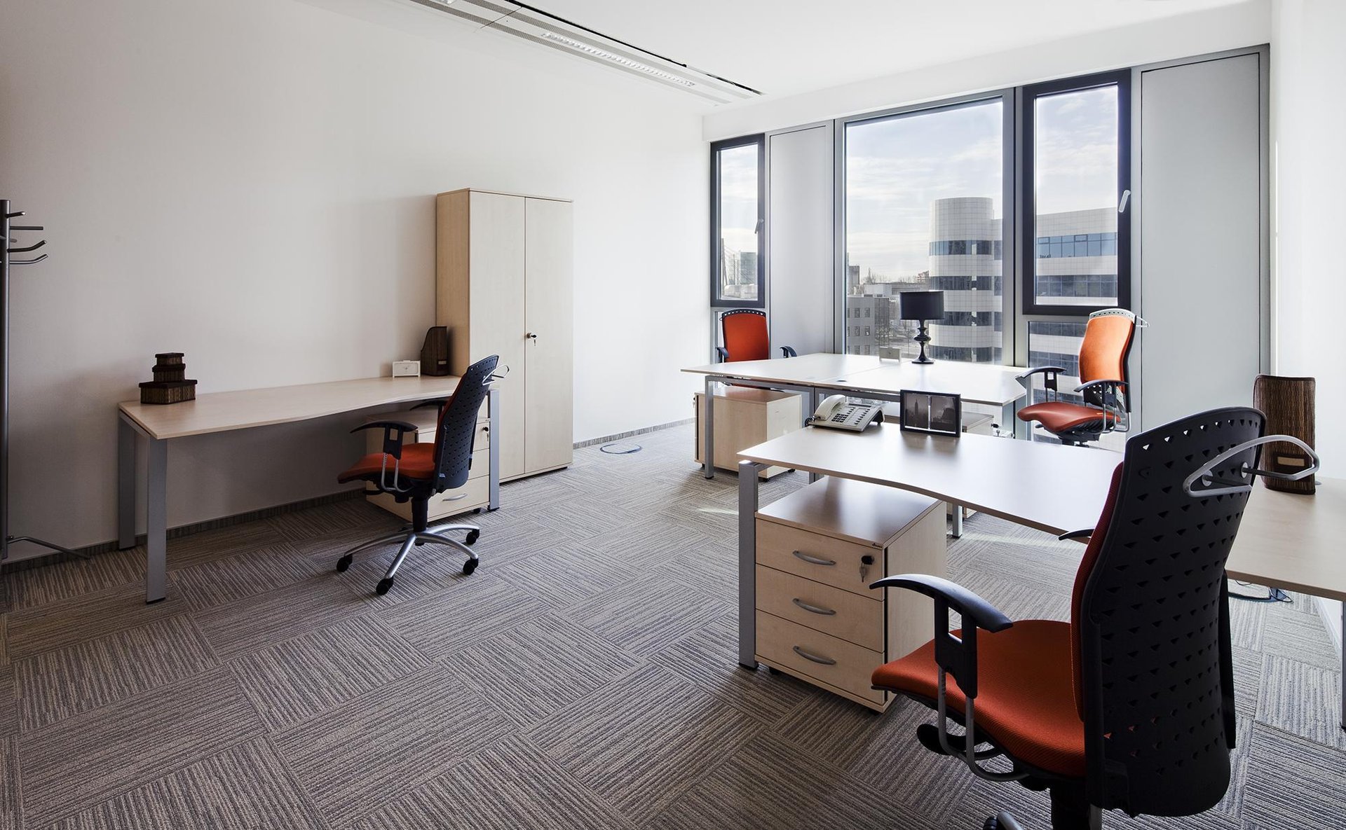 Office for 4 pers. in Inoffice Horizon Business Center