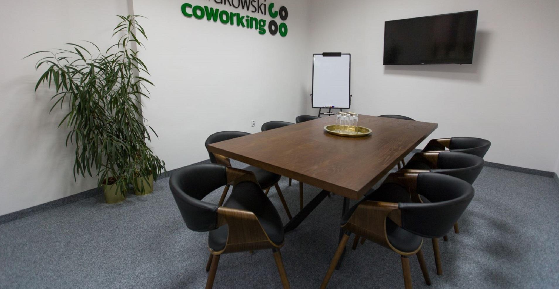 Meeting room for 8 pers. in Krakowski Coworking