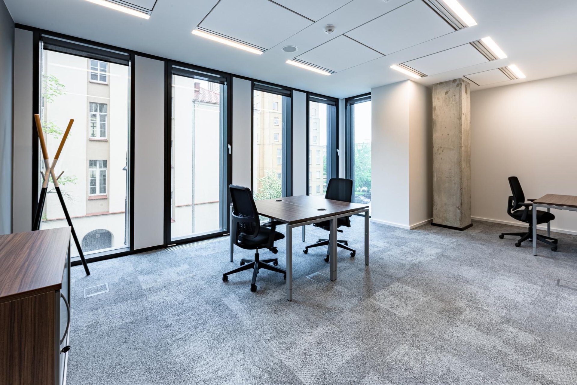 Office for 3 pers. in Regus Park Avenue