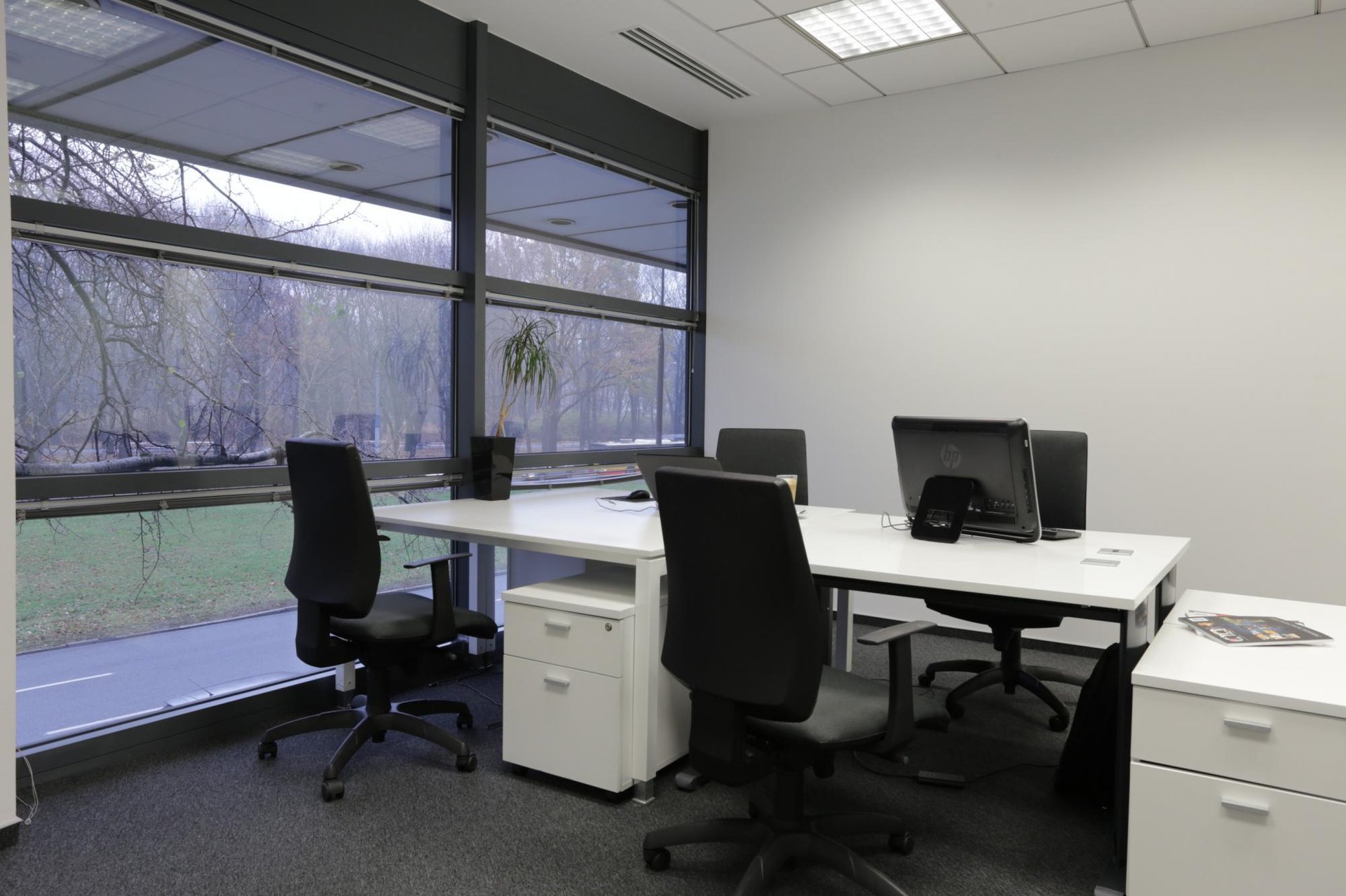 Office for 2 pers. in OmniOffice Saski Point