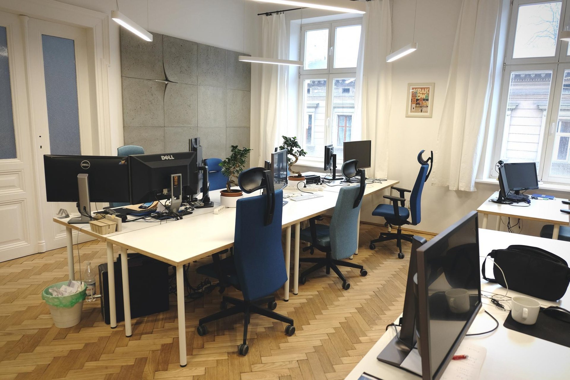 Büro für 11 Pers. in Kalafiornia Coworking & Offices