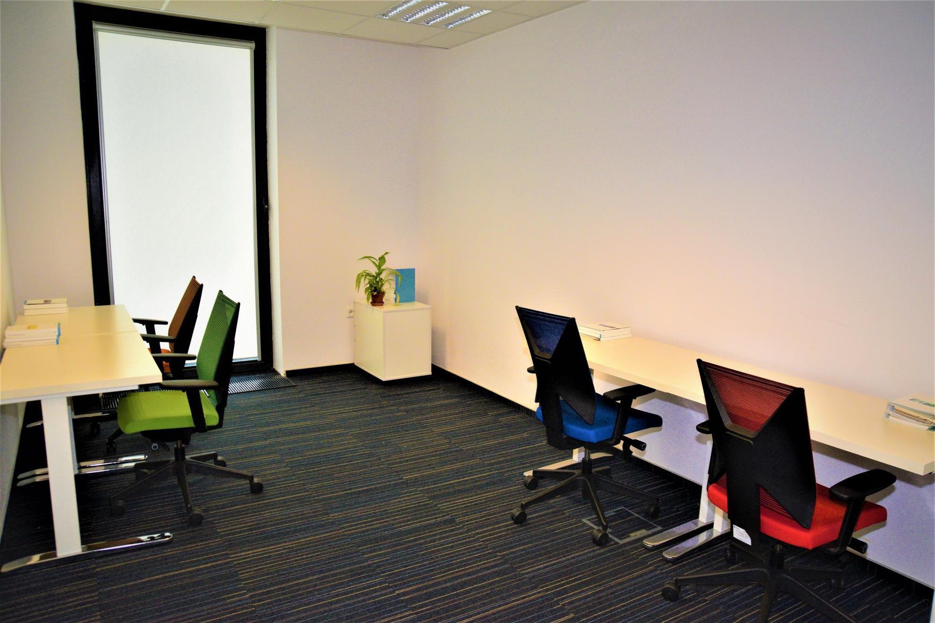Office for 4 pers. in Venture Hub 