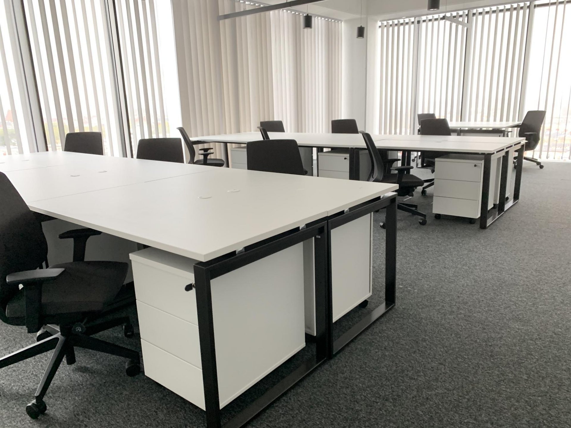 Office for 14 pers. in Silver Tower Center