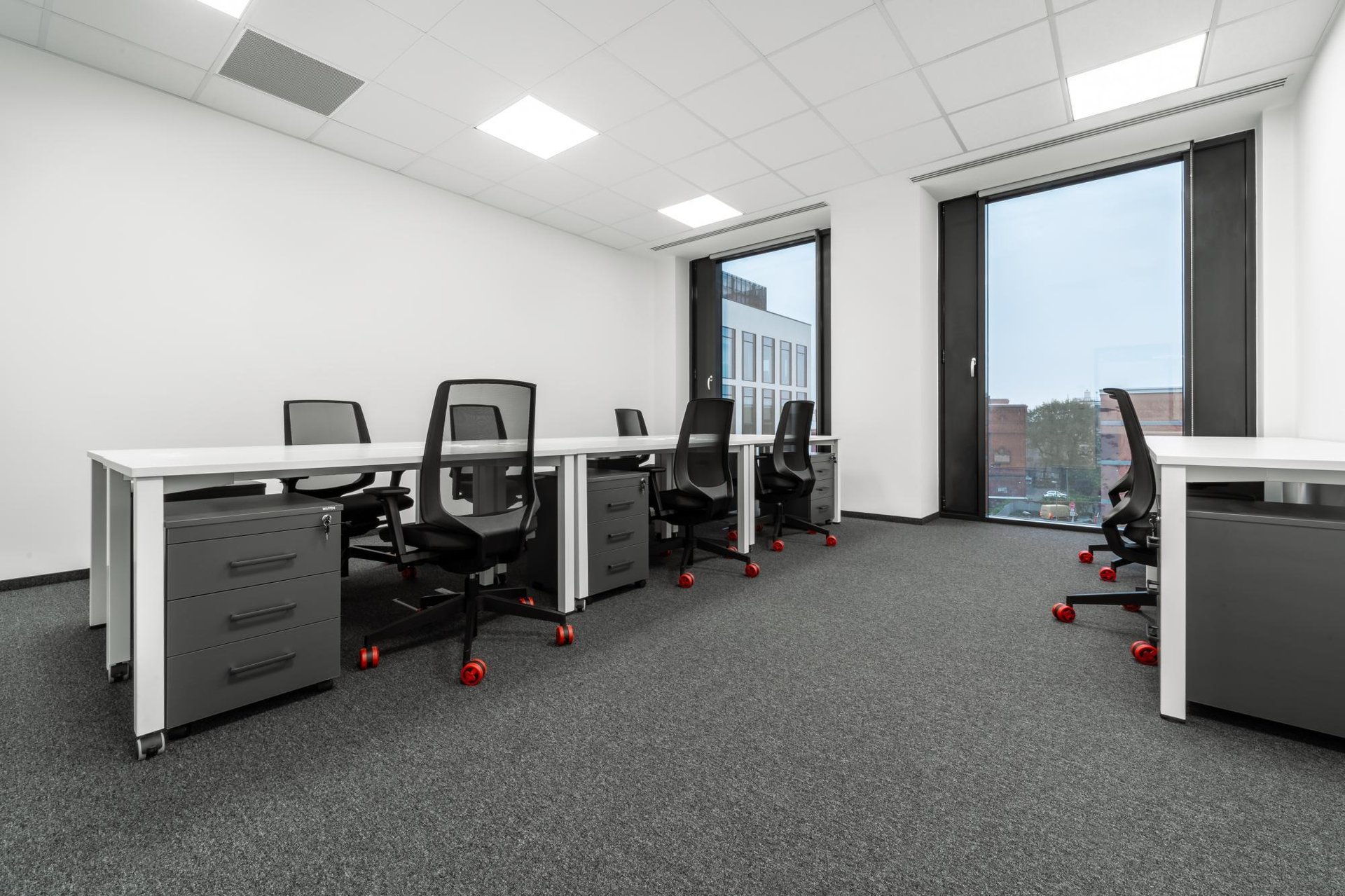 Office for 8 pers. in CitySpace Nobilis