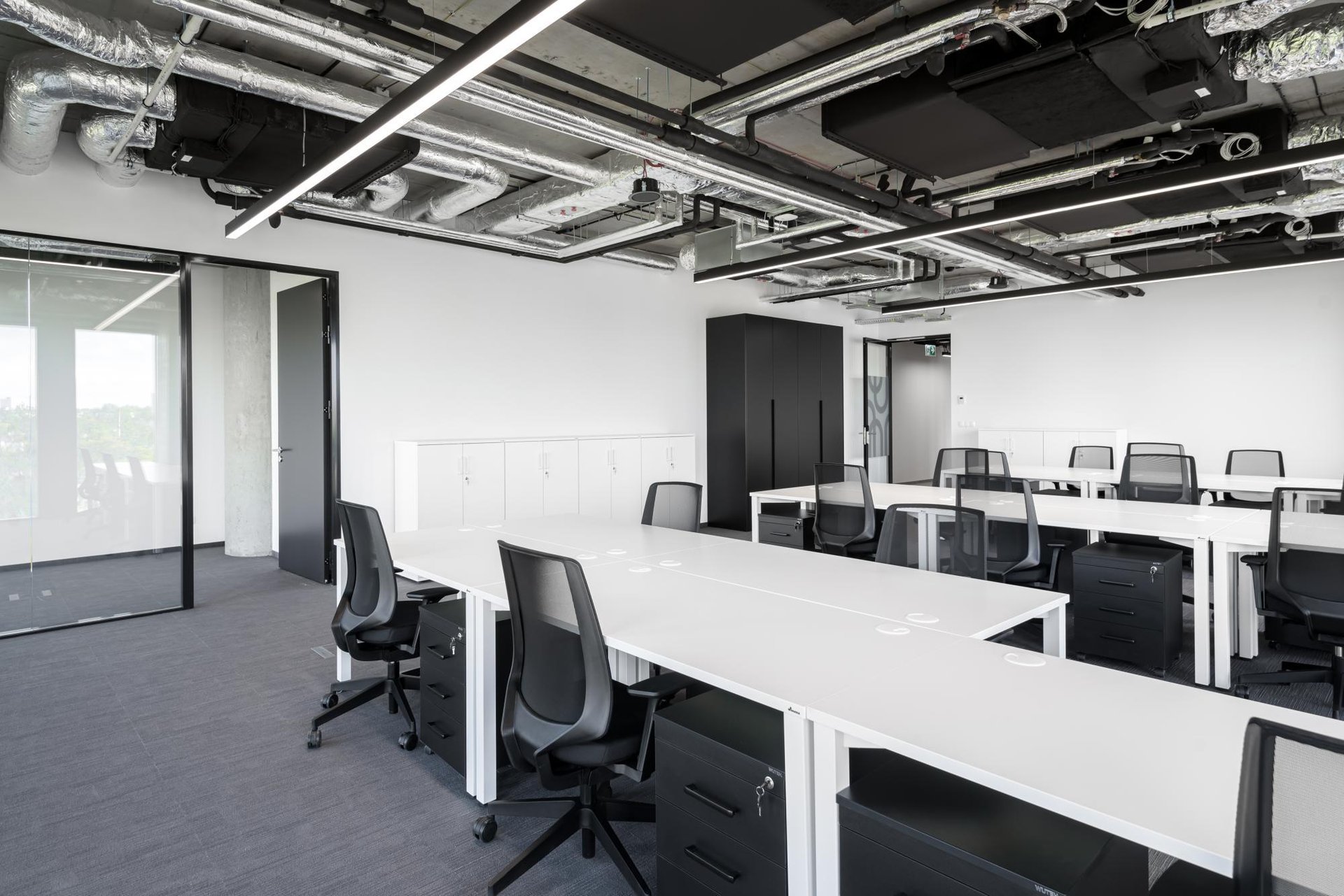 Office for 21 pers. in CitySpace Face2Face