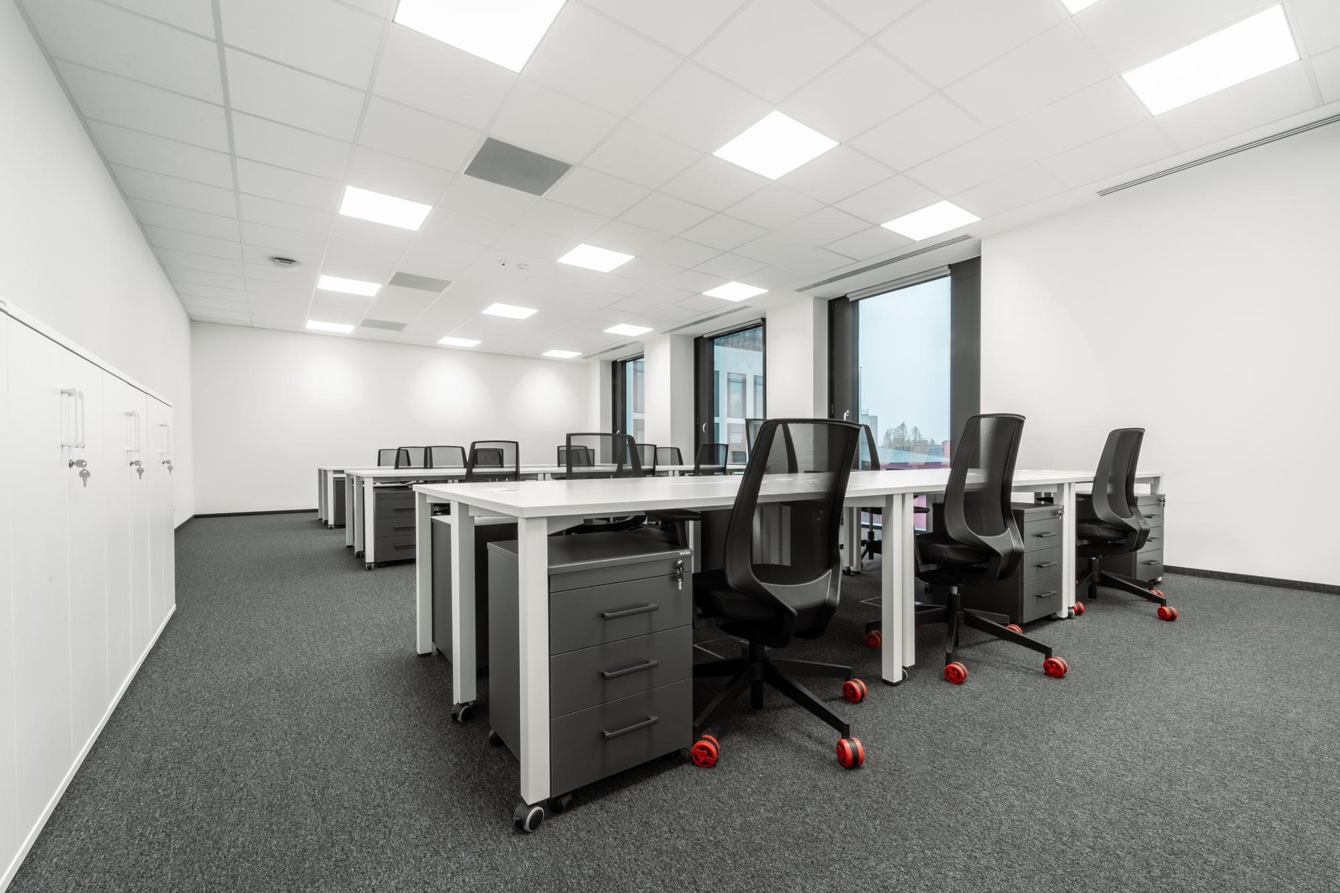 Office for 18 pers. in CitySpace Nobilis