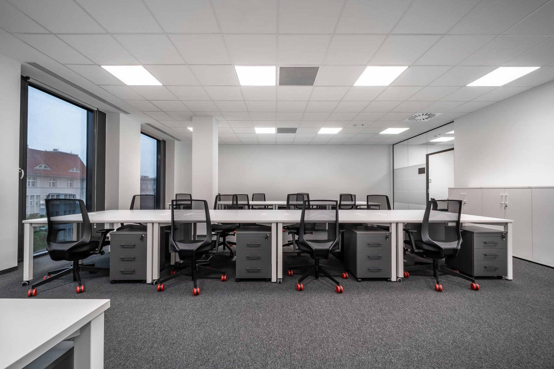 Office for 19 pers. in CitySpace Nobilis