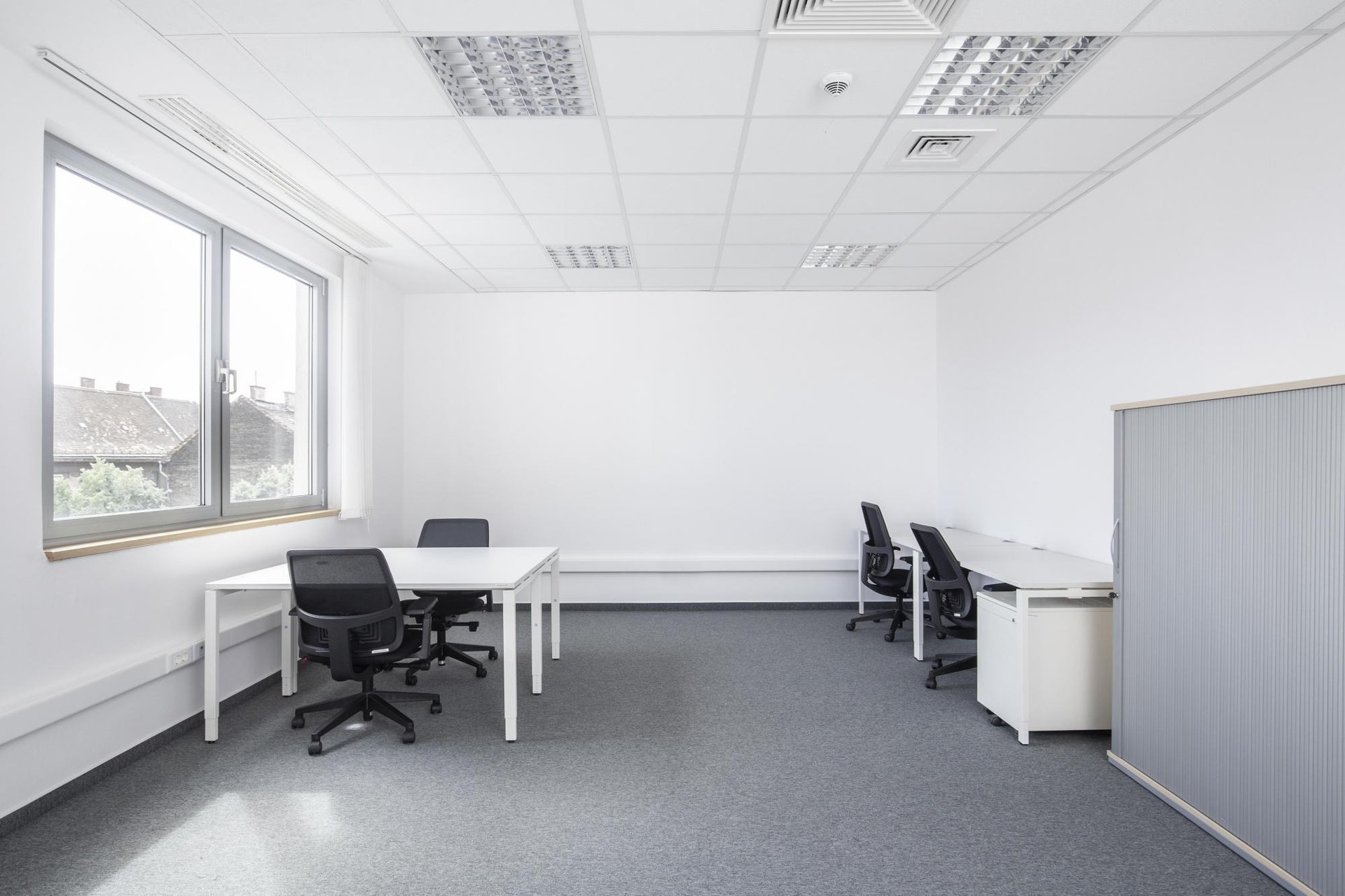 Office for 3 pers. in Regus Northside Business Centre
