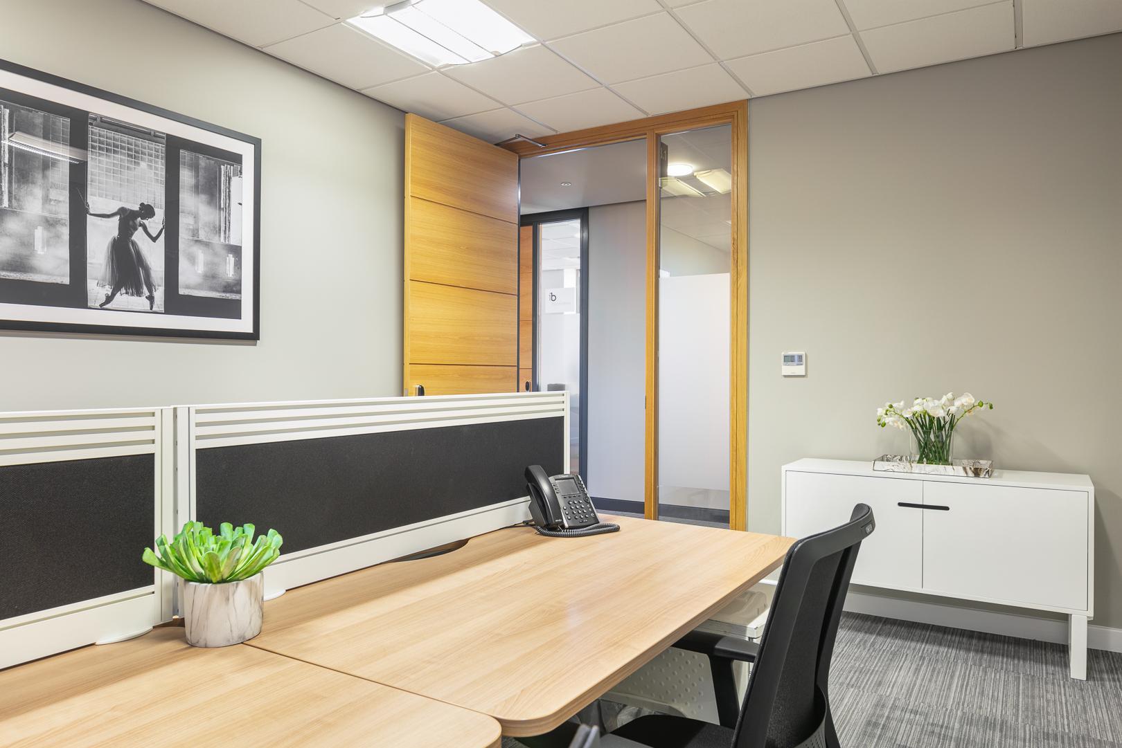 Office for 4 pers. in Spacemade Park House 