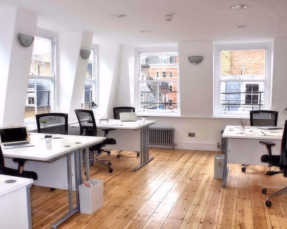 Office for 8 pers. in WorkPad, 21 CARNABY STREET - SOHO