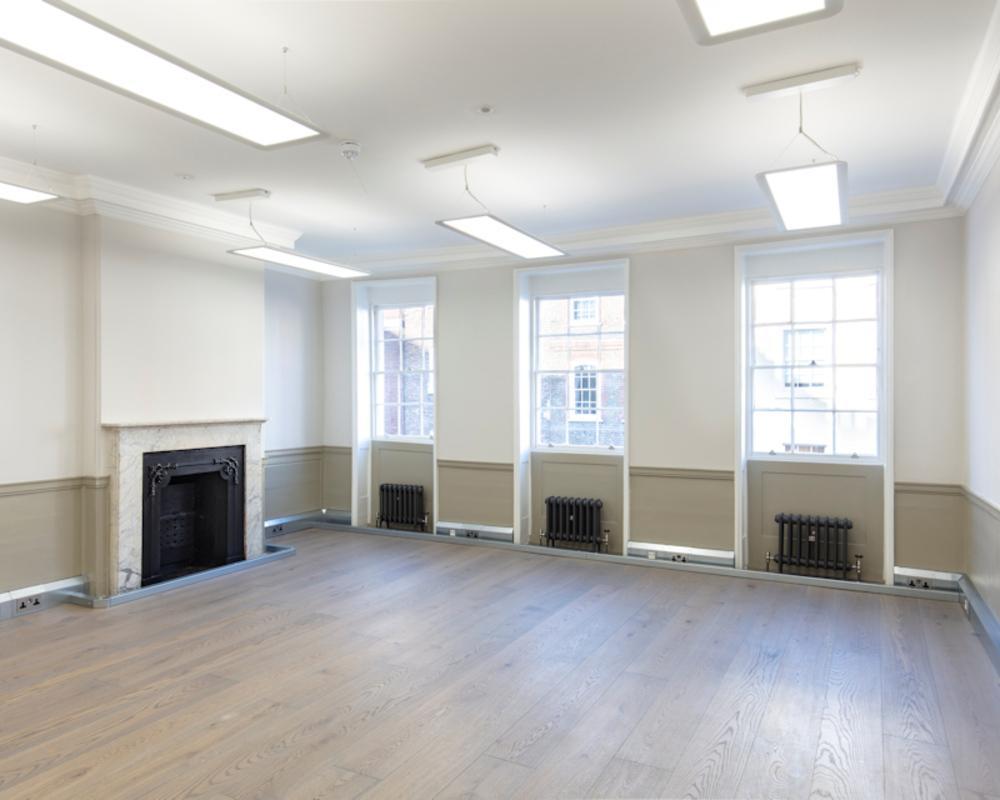 Office for 5 pers. in WorkPad, 34 TAVISTOCK STREET - COVENT GARDEN