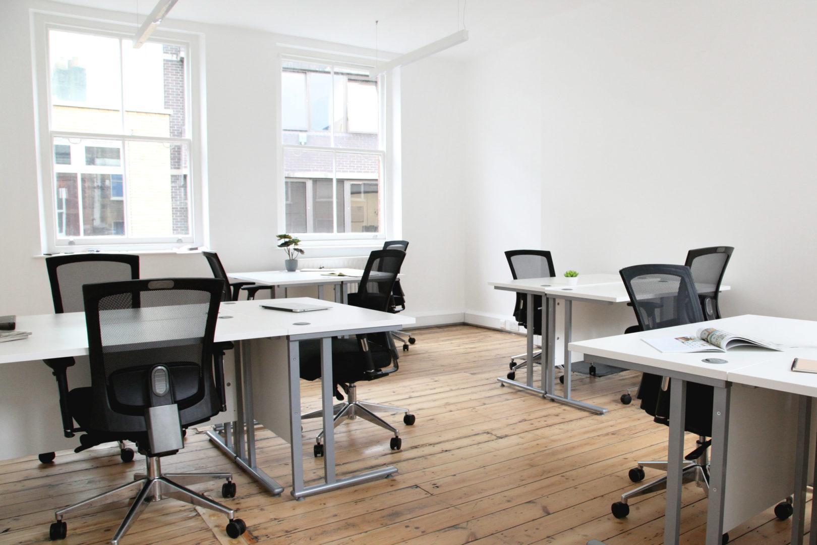 Office for 5 pers. in WorkPad- 38-39 ST JOHN’S LANE