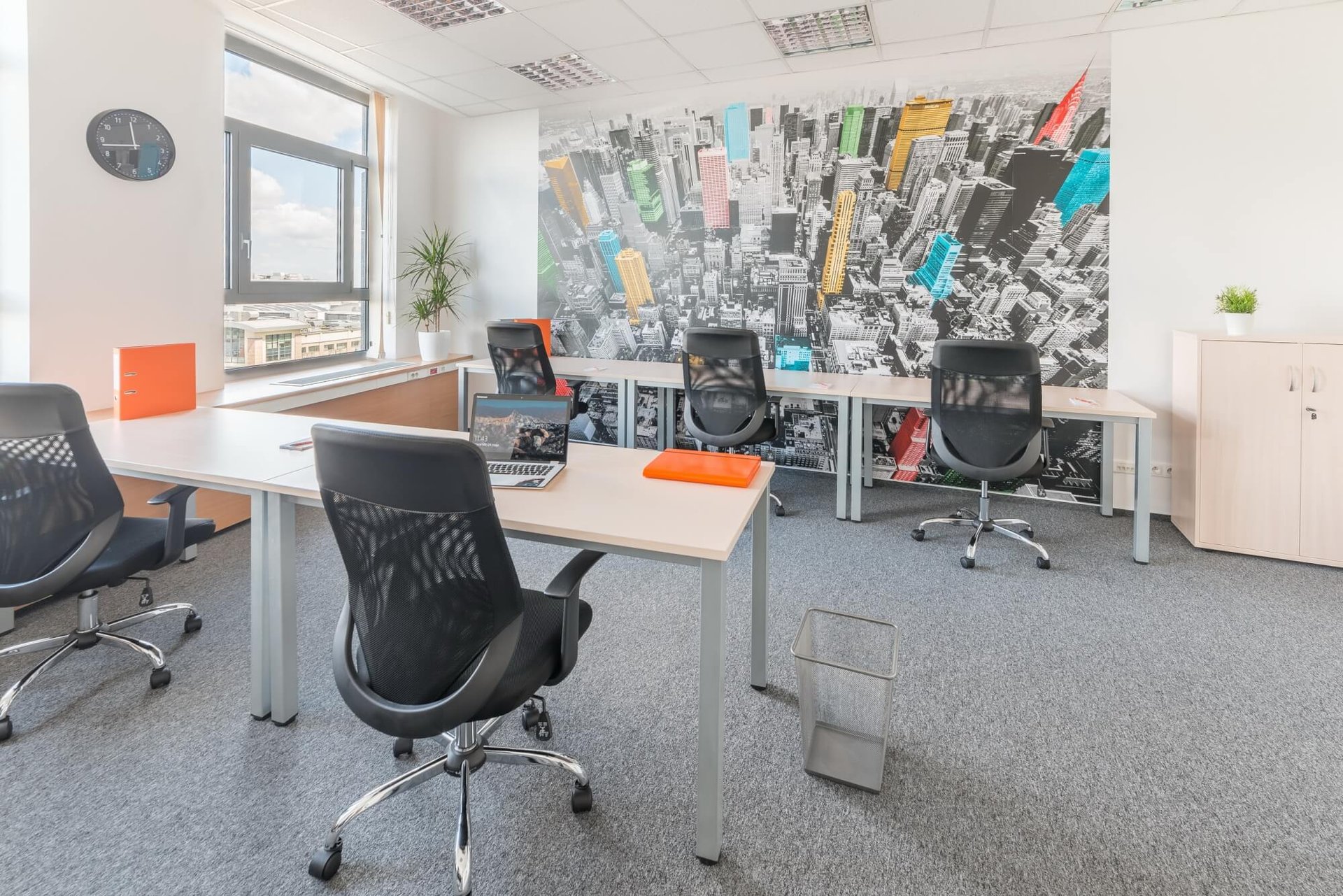 Office for 8 pers. in iDid Babka Tower