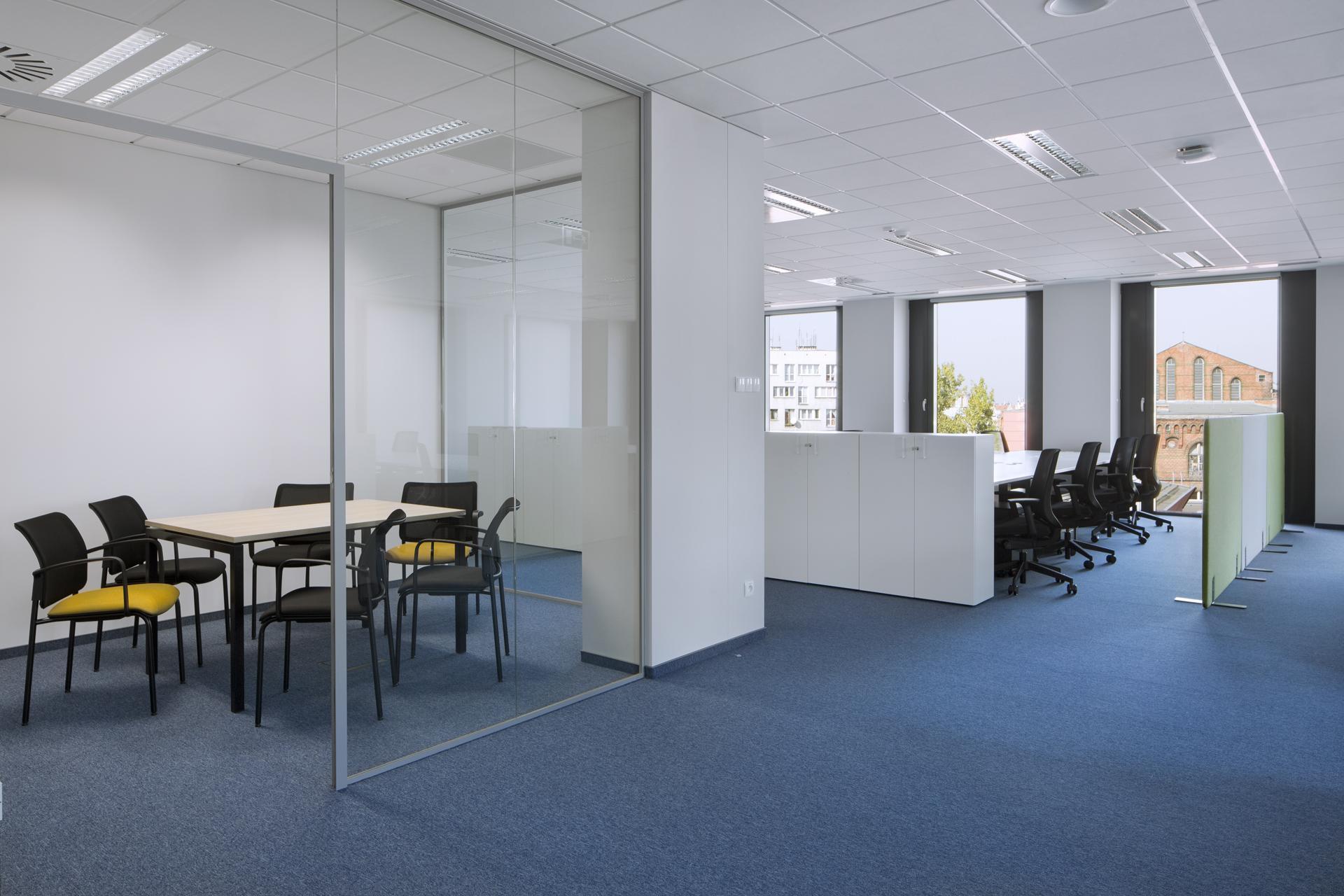 Office for 46 pers. in CitySpace Nobilis