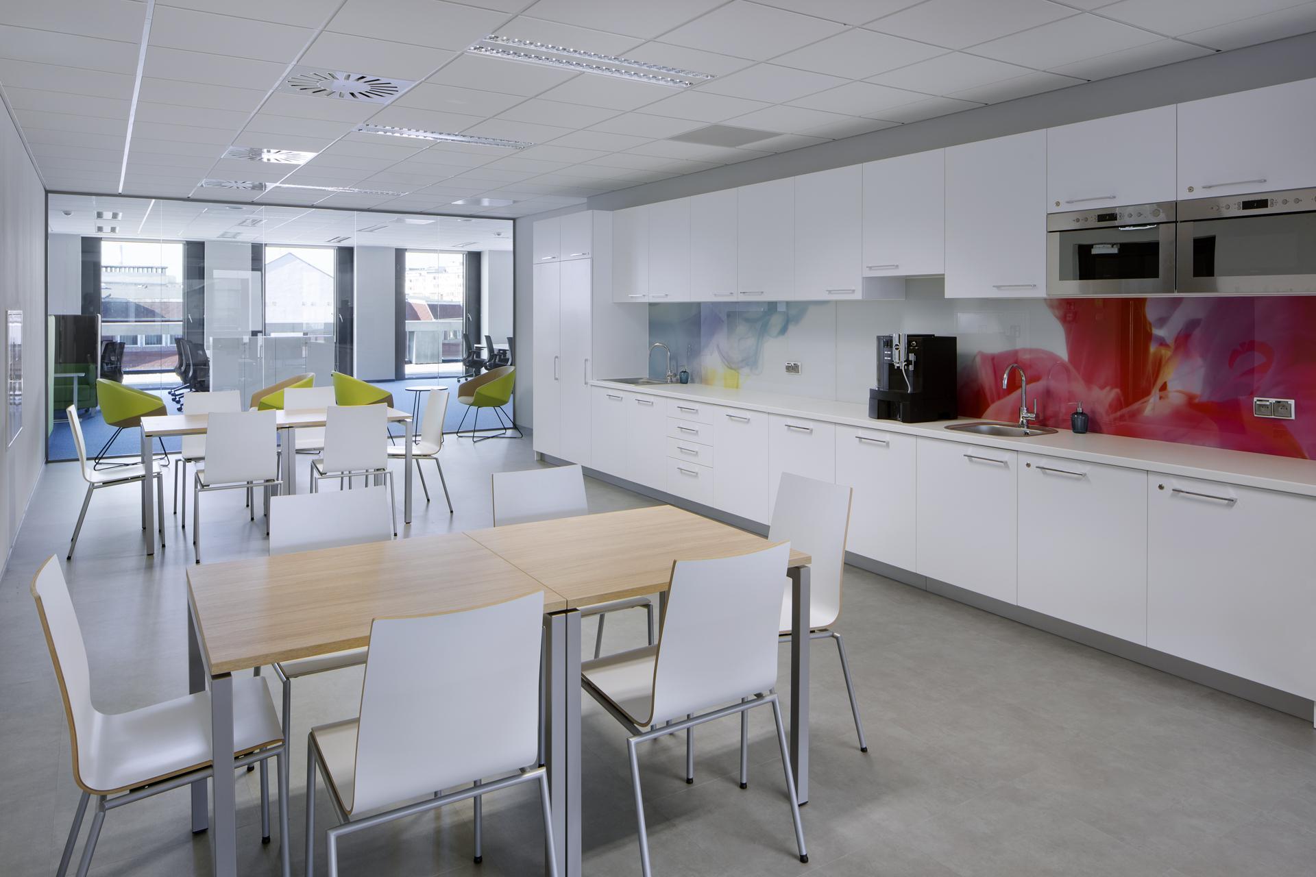 Office for 34 pers. in CitySpace Nobilis