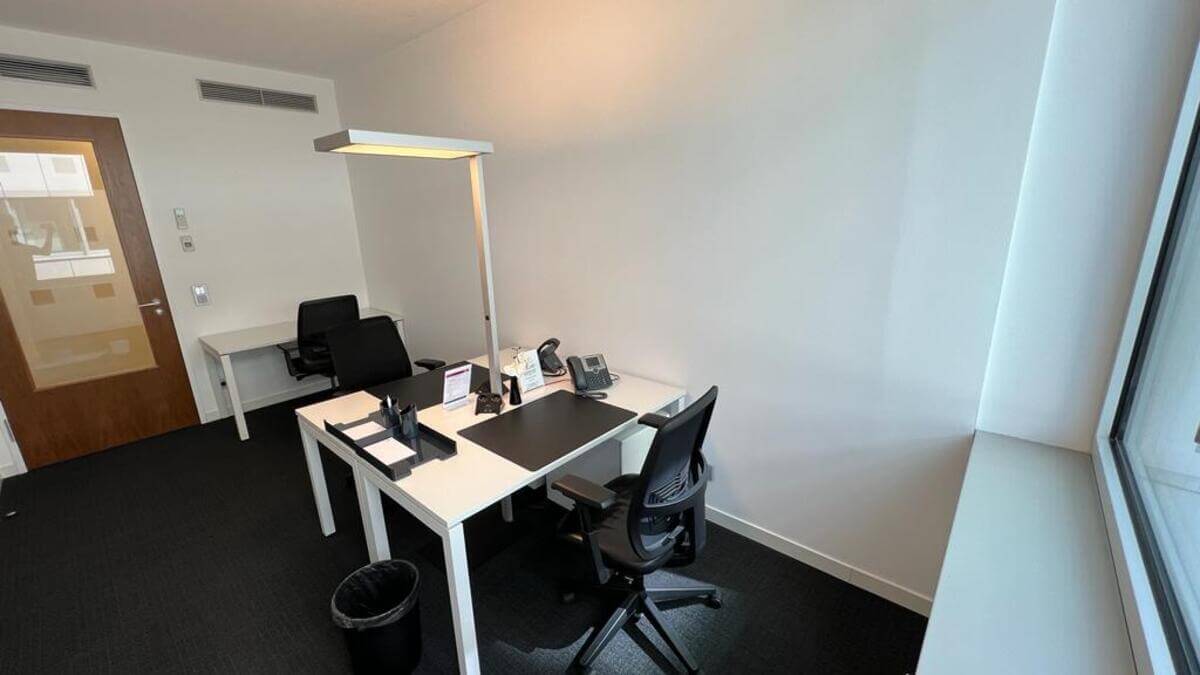 Office for 3 pers. in Regus Kurfuerstendamm 195