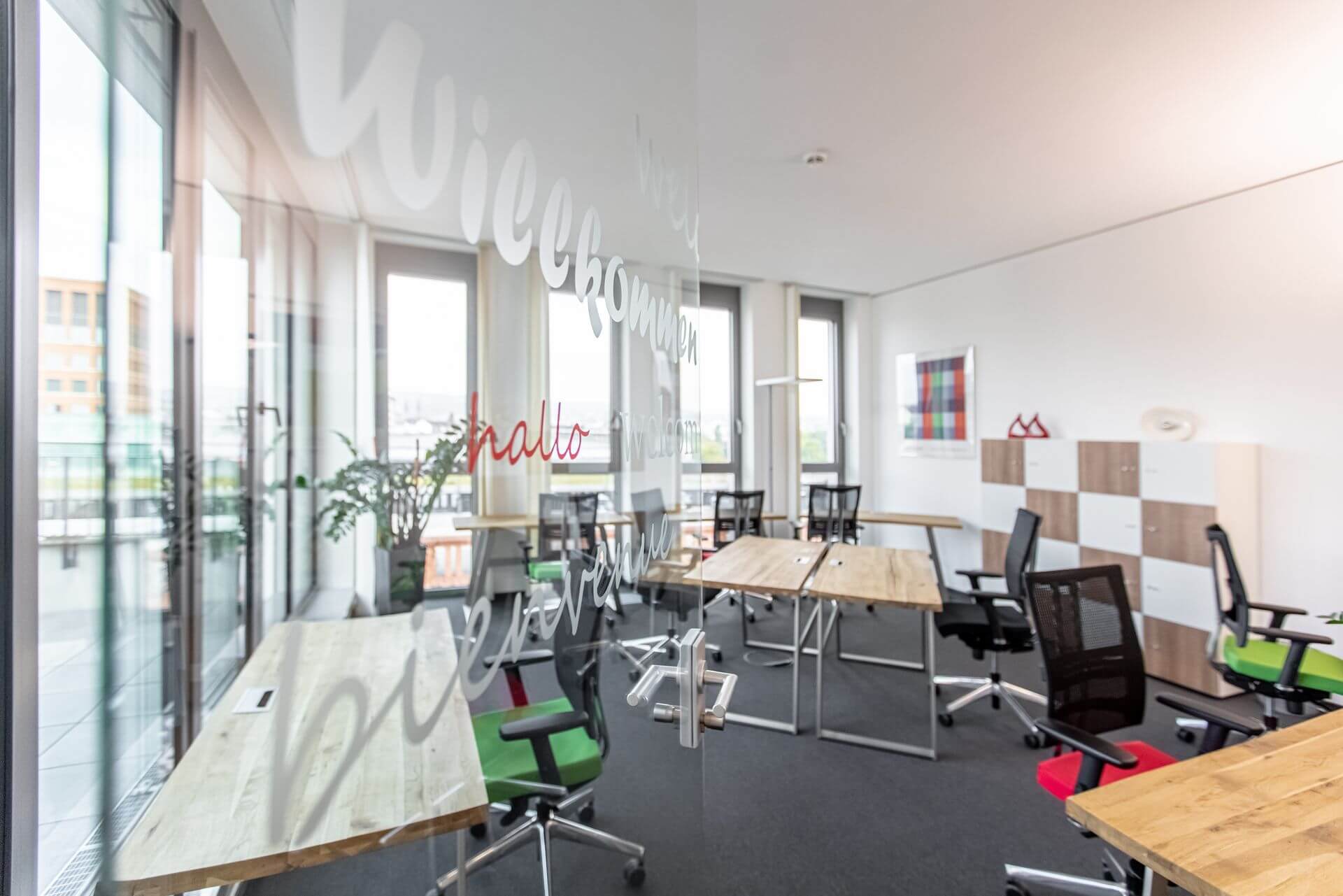 Office for 6 pers. in Ecos Office Center Gustav-Stresemann-Ring 