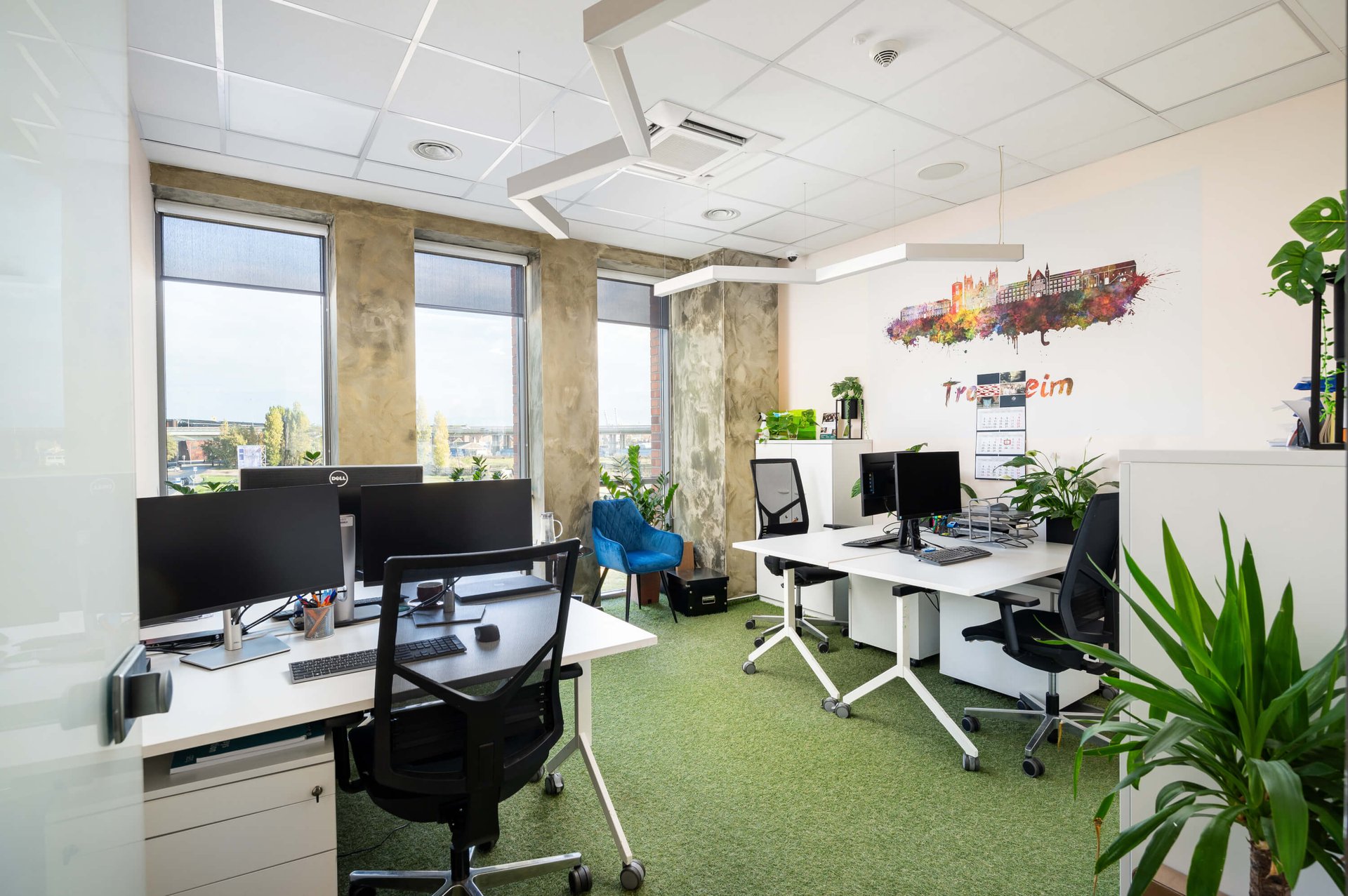 5 fős iroda itt: Lastadia Office beIN Offices powered by BiznesHub