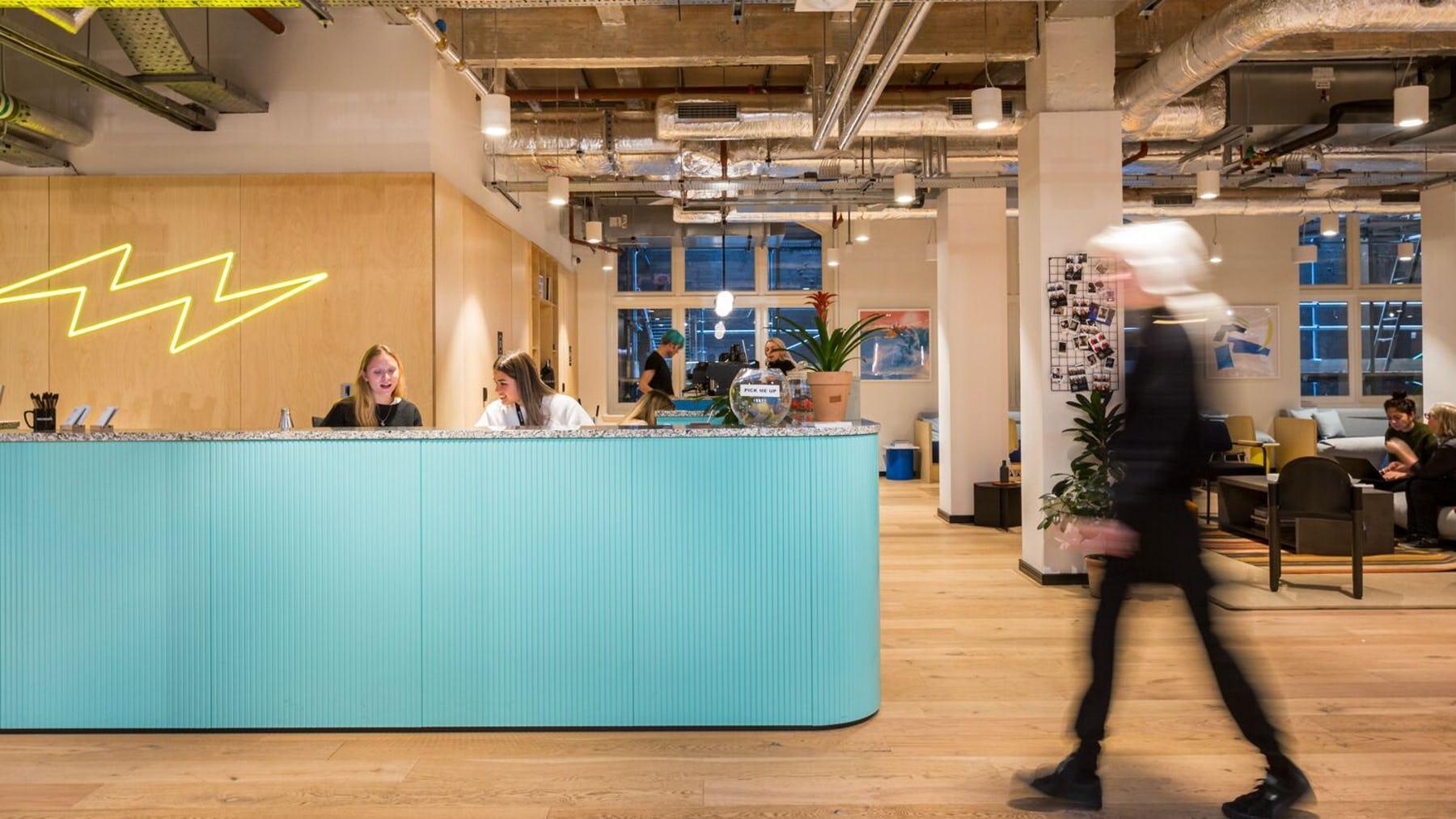 WeWork 1 Waterhouse Square beltere
