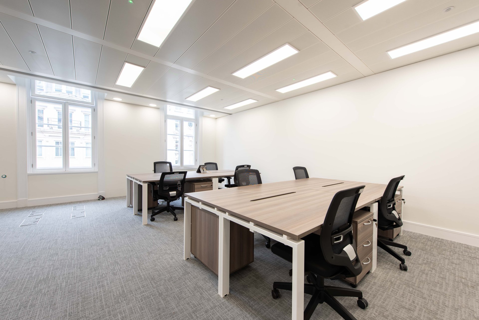 Bourne Offices - 70 Pall Mall beltere