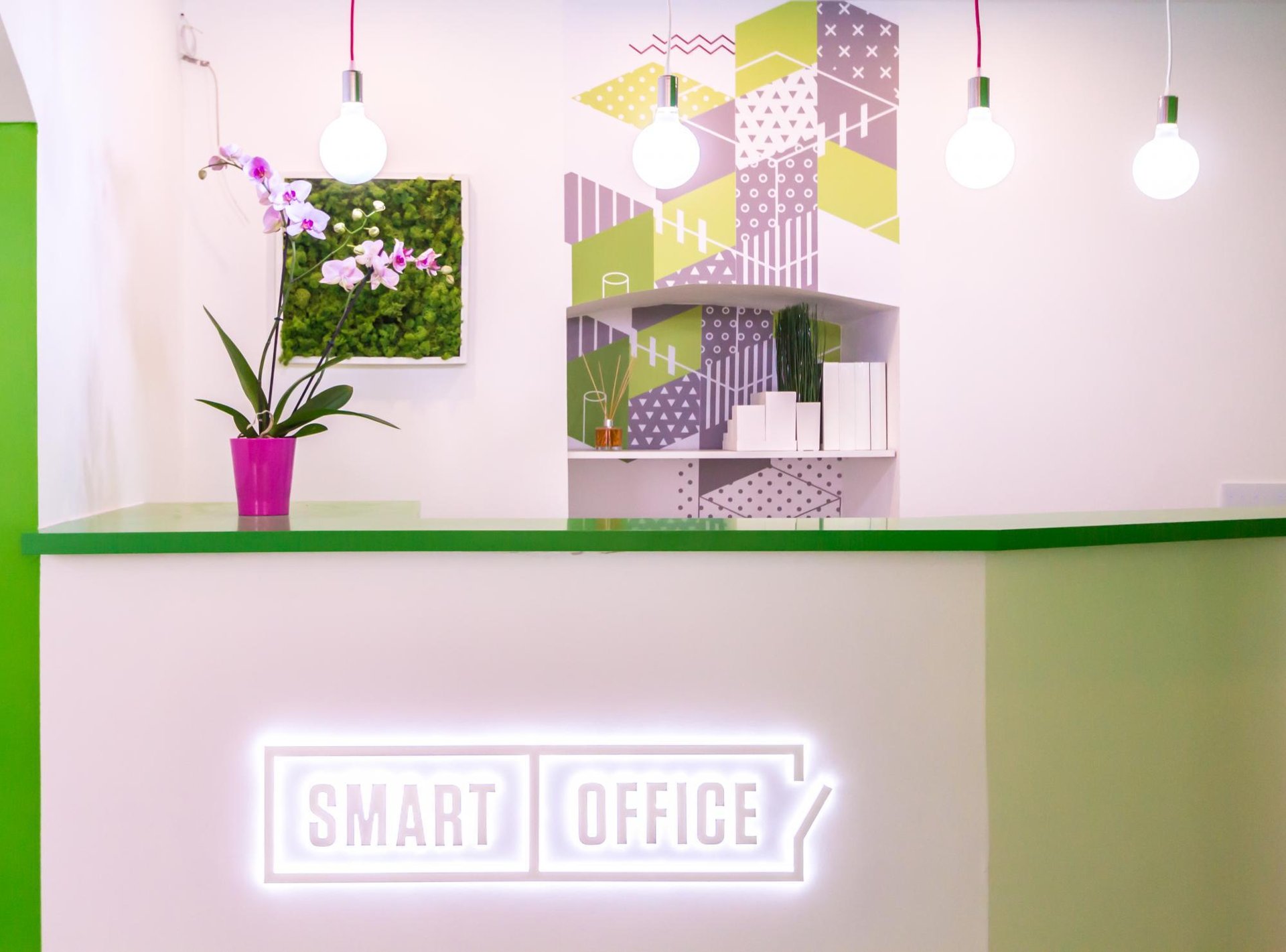 Exterior of Smart Office Service