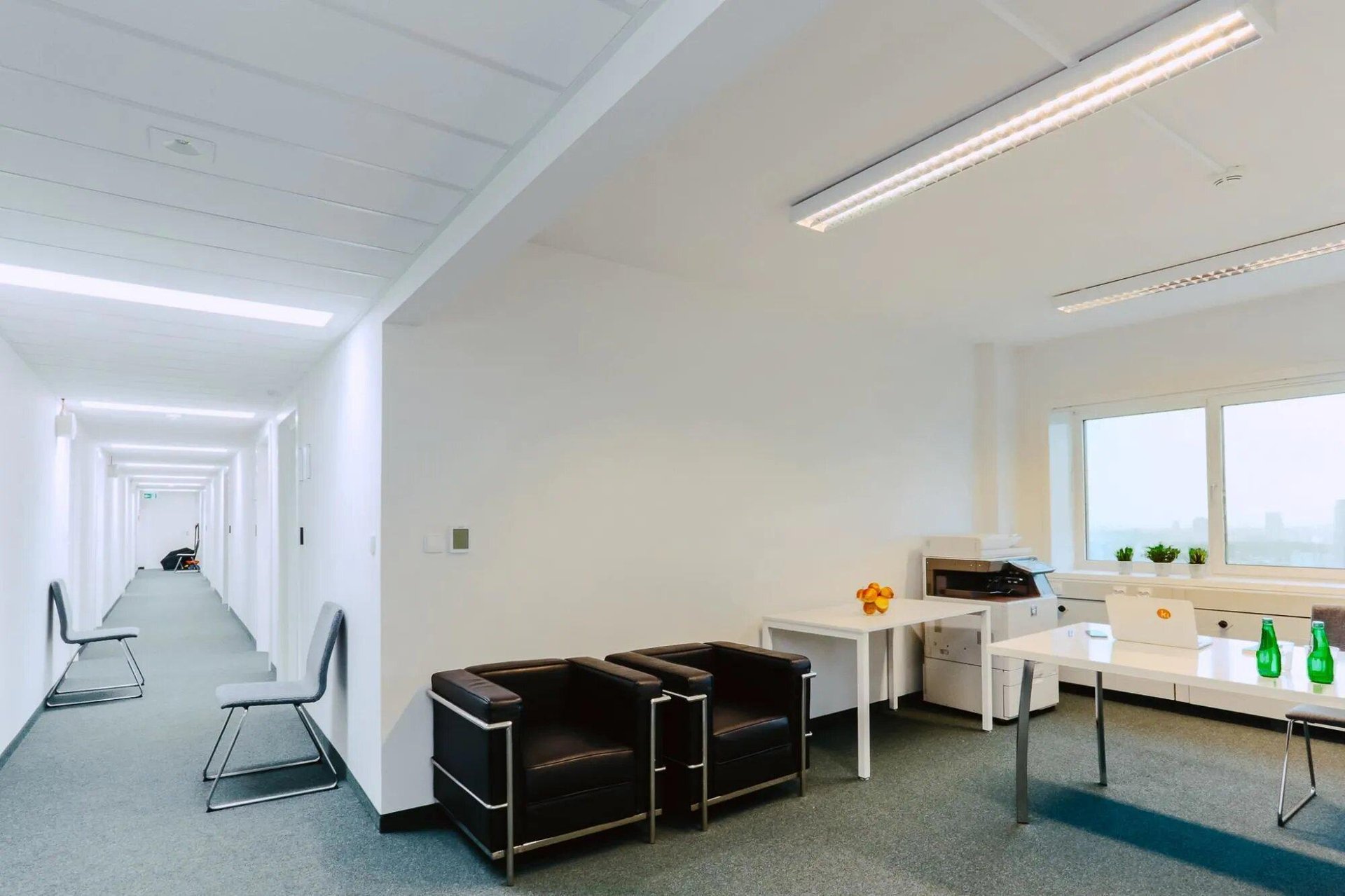 Interior of Office&cowork Centre Intraco