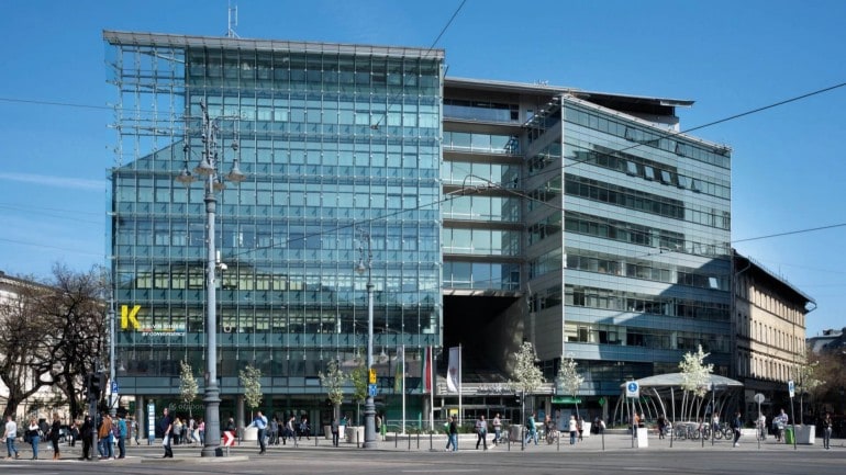 Kálvin Square Office Building 