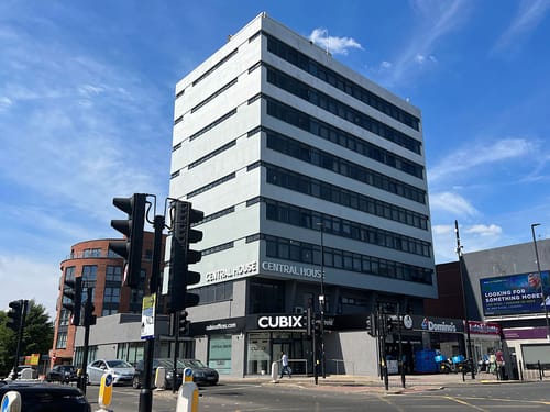 CUBIX - Finchley - Central House